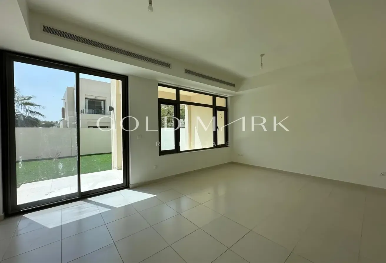 Type I  | Single Row |  Ready to Move in