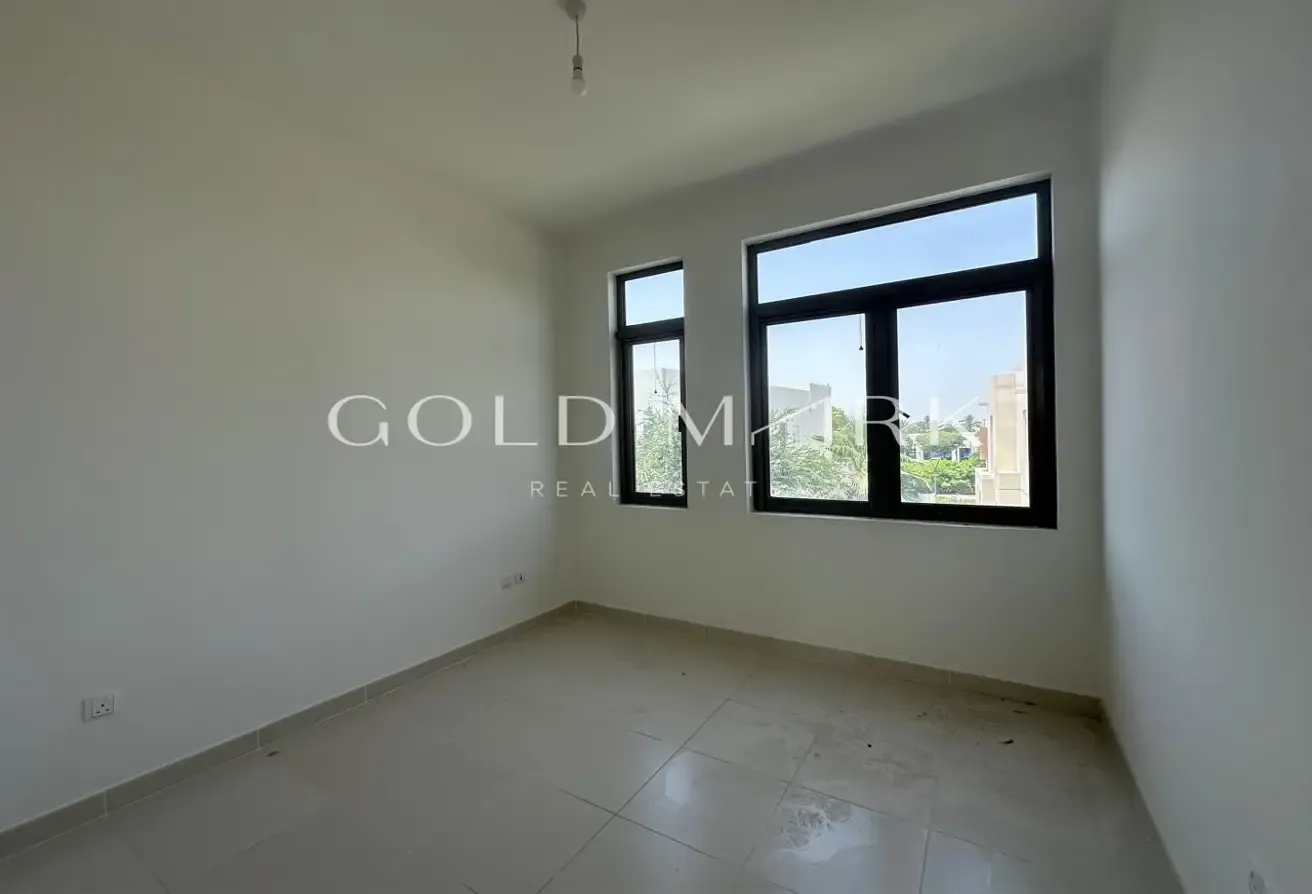 Type I  | Single Row |  Ready to Move in