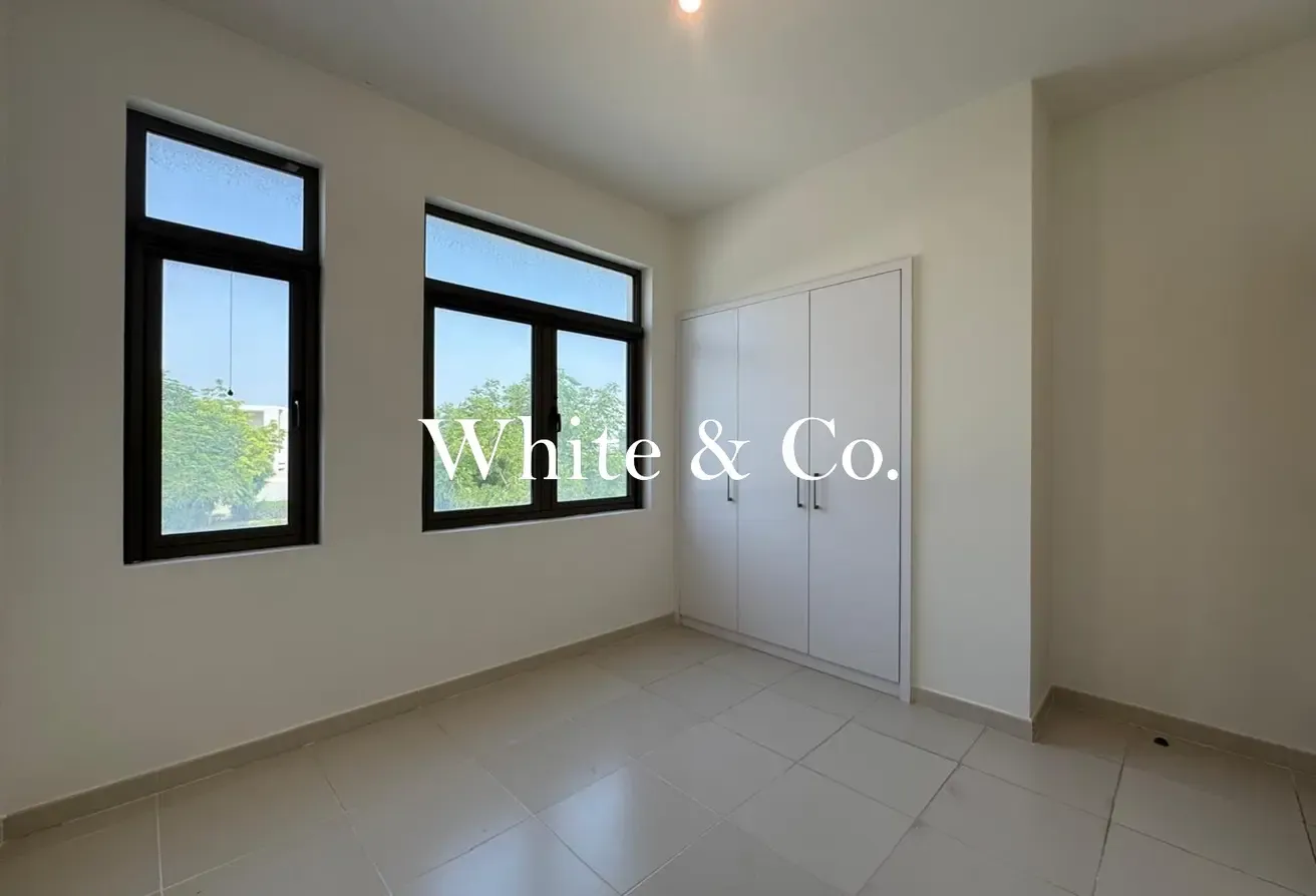 Single Row | Unfurnished | Family Home