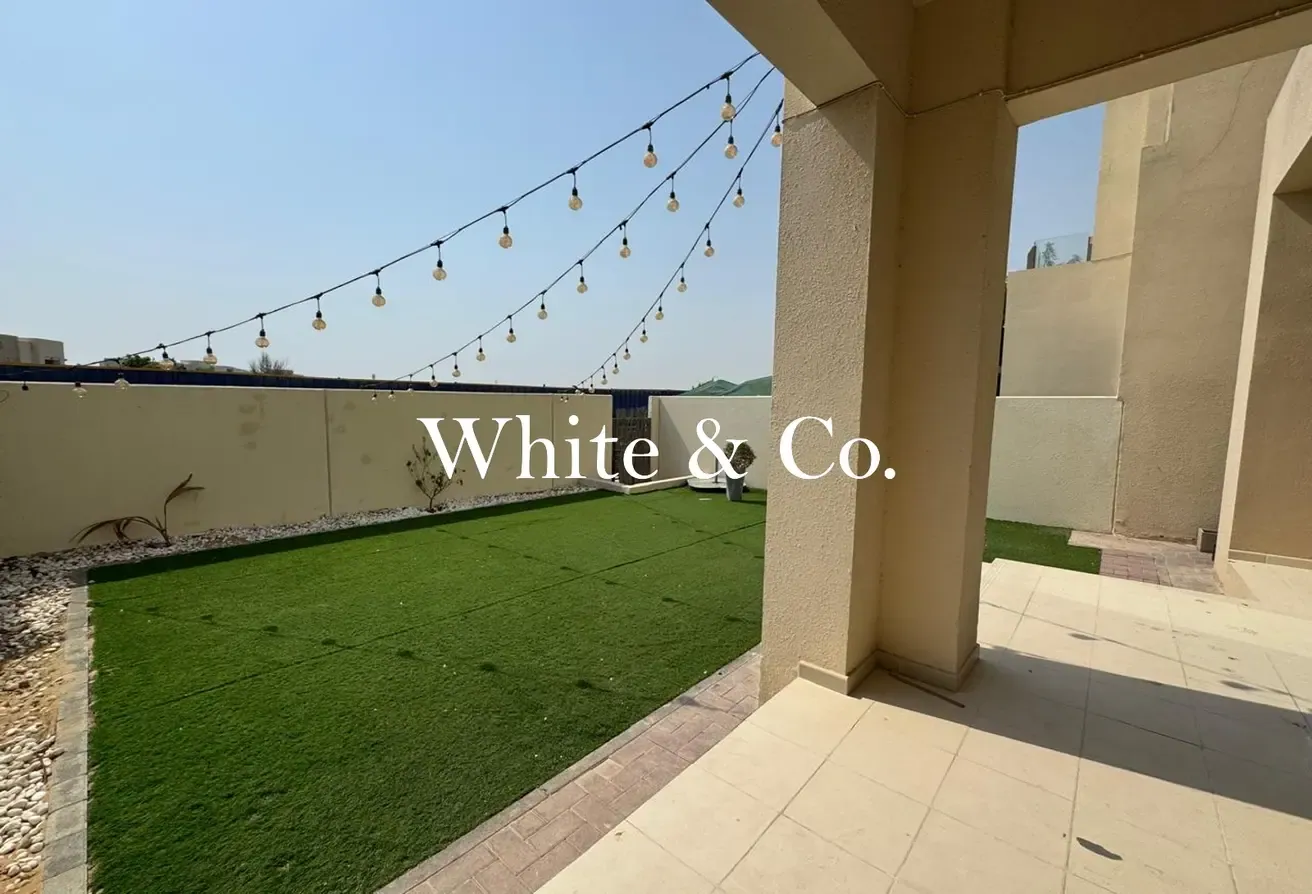Single Row | Unfurnished | Family Home