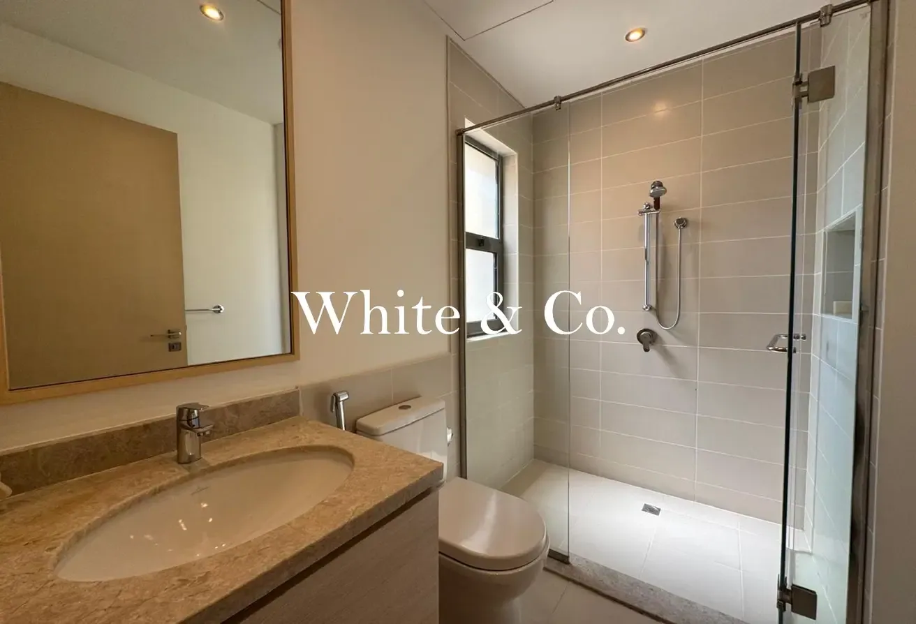 Single Row | Unfurnished | Family Home
