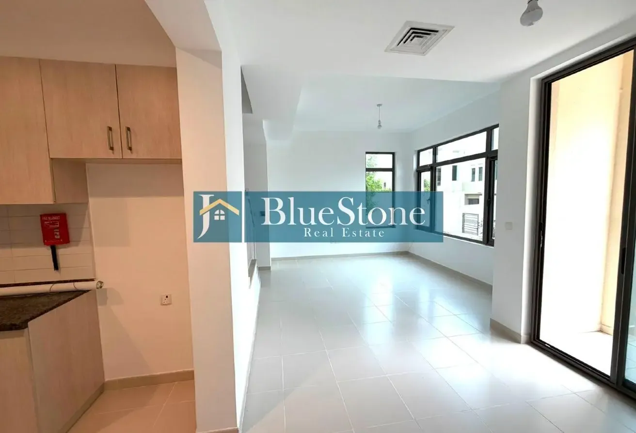 Spacious | 3 Bed with Maid + Study room