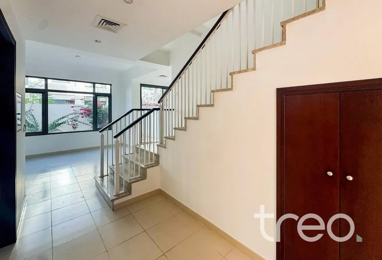 Close To Entrance | Type J | Vacant Now