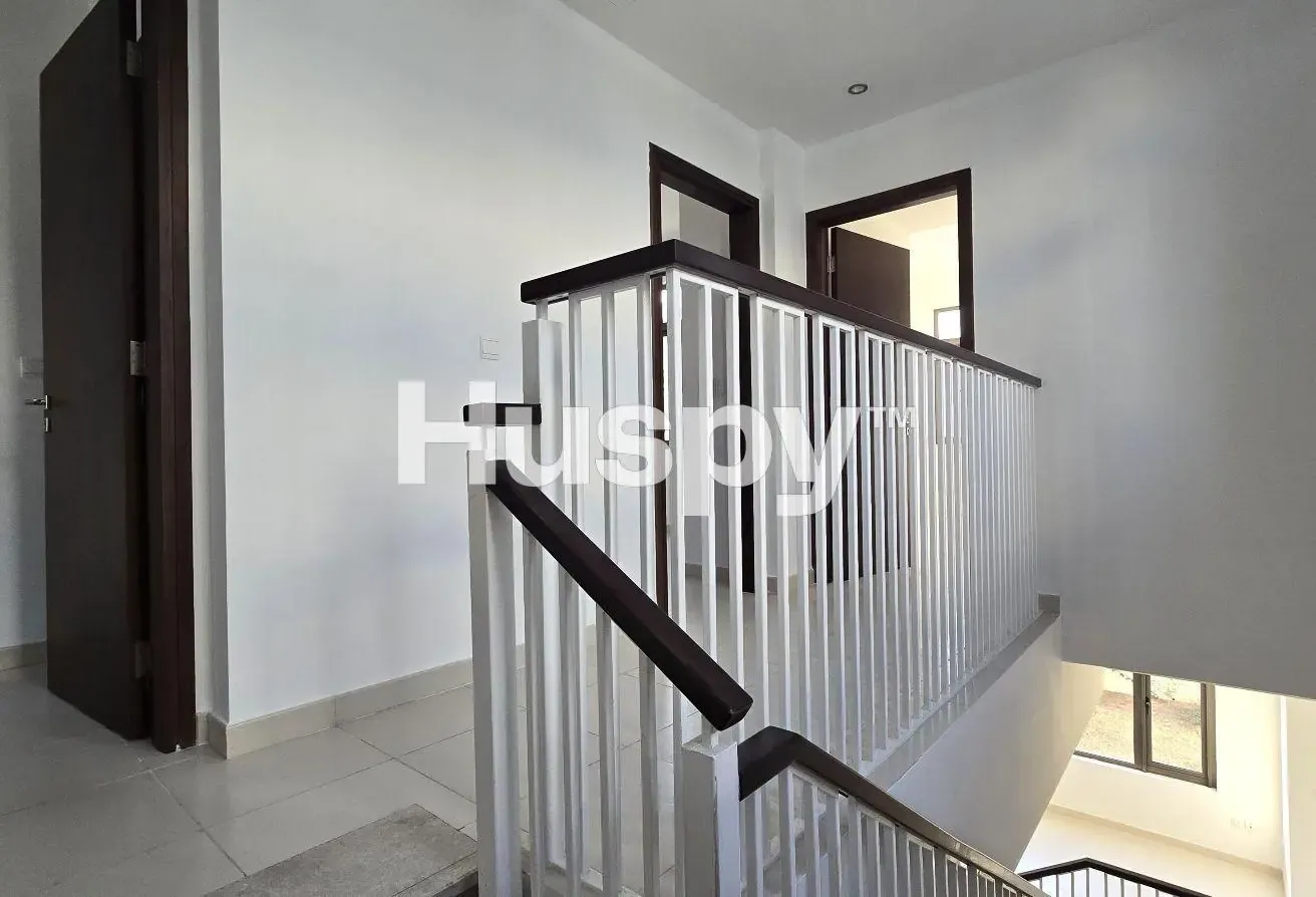 Vacant Now | With Study | Near Community Centre