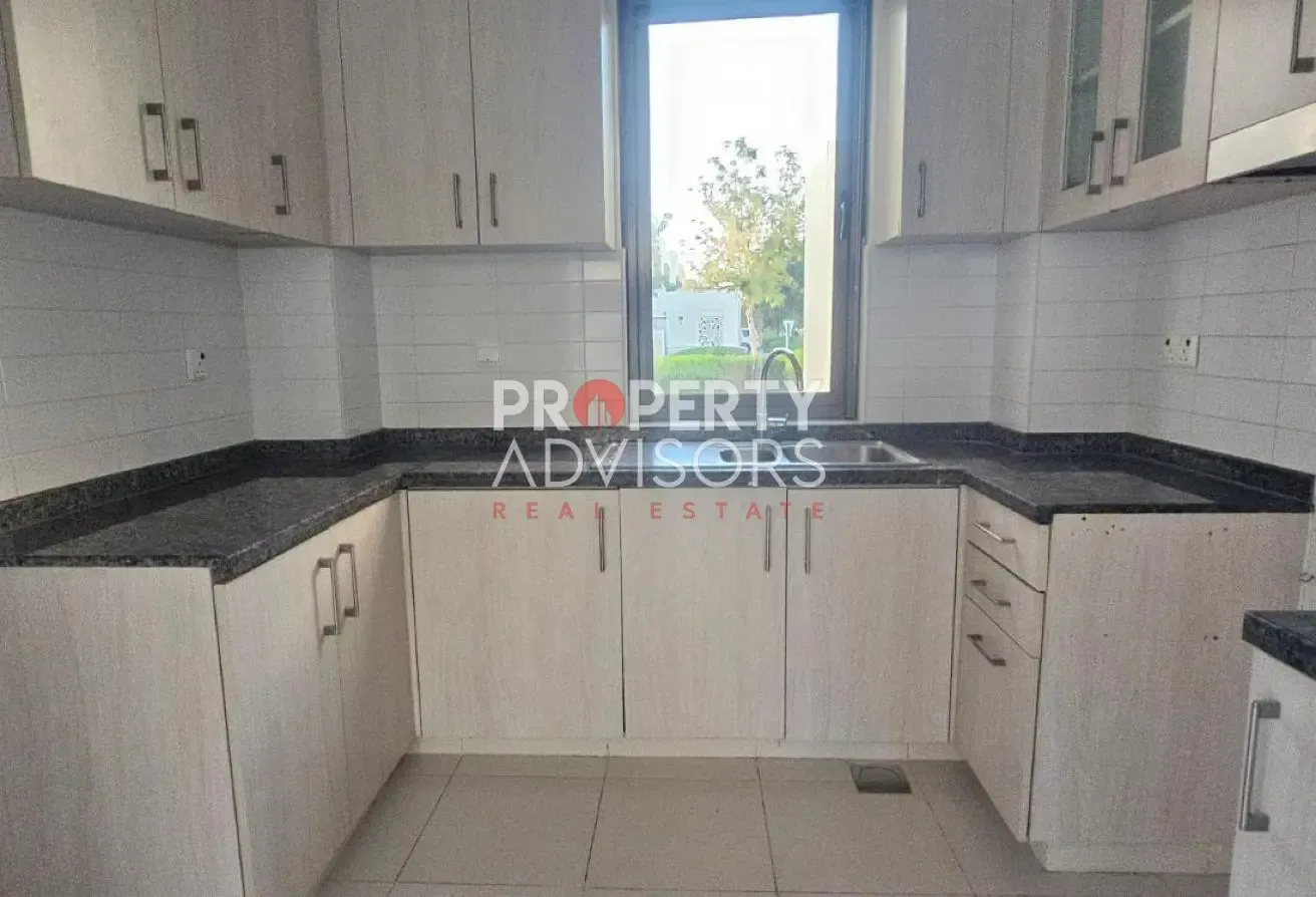 Type J | 4BR+Maid | Vacant | Big Plot