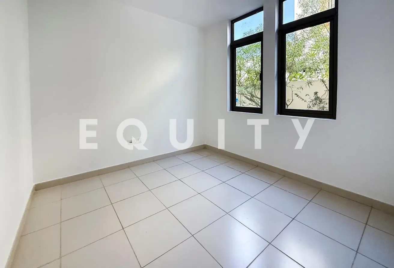 Maintained | Flexible Cheques | Great Location