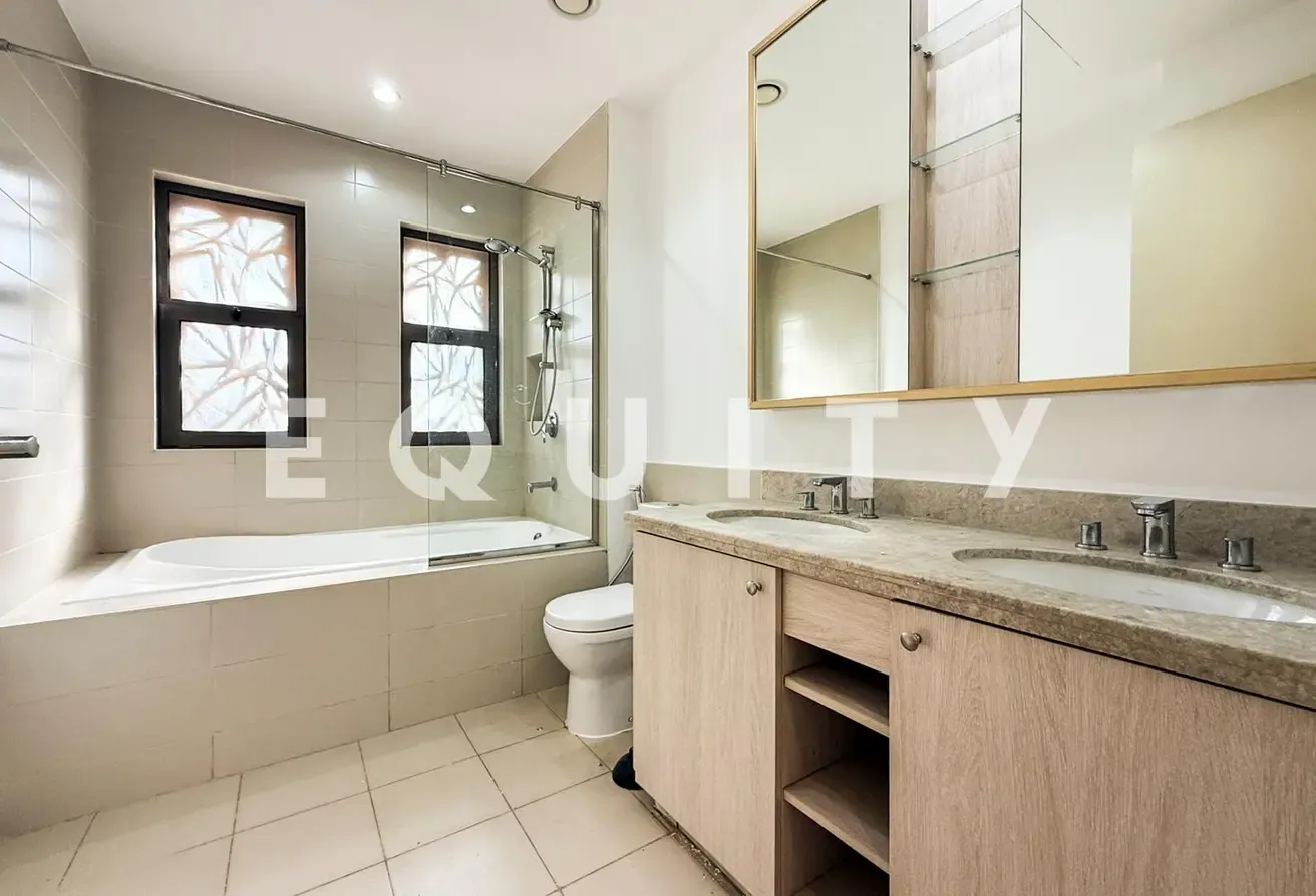 Maintained | Flexible Cheques | Great Location