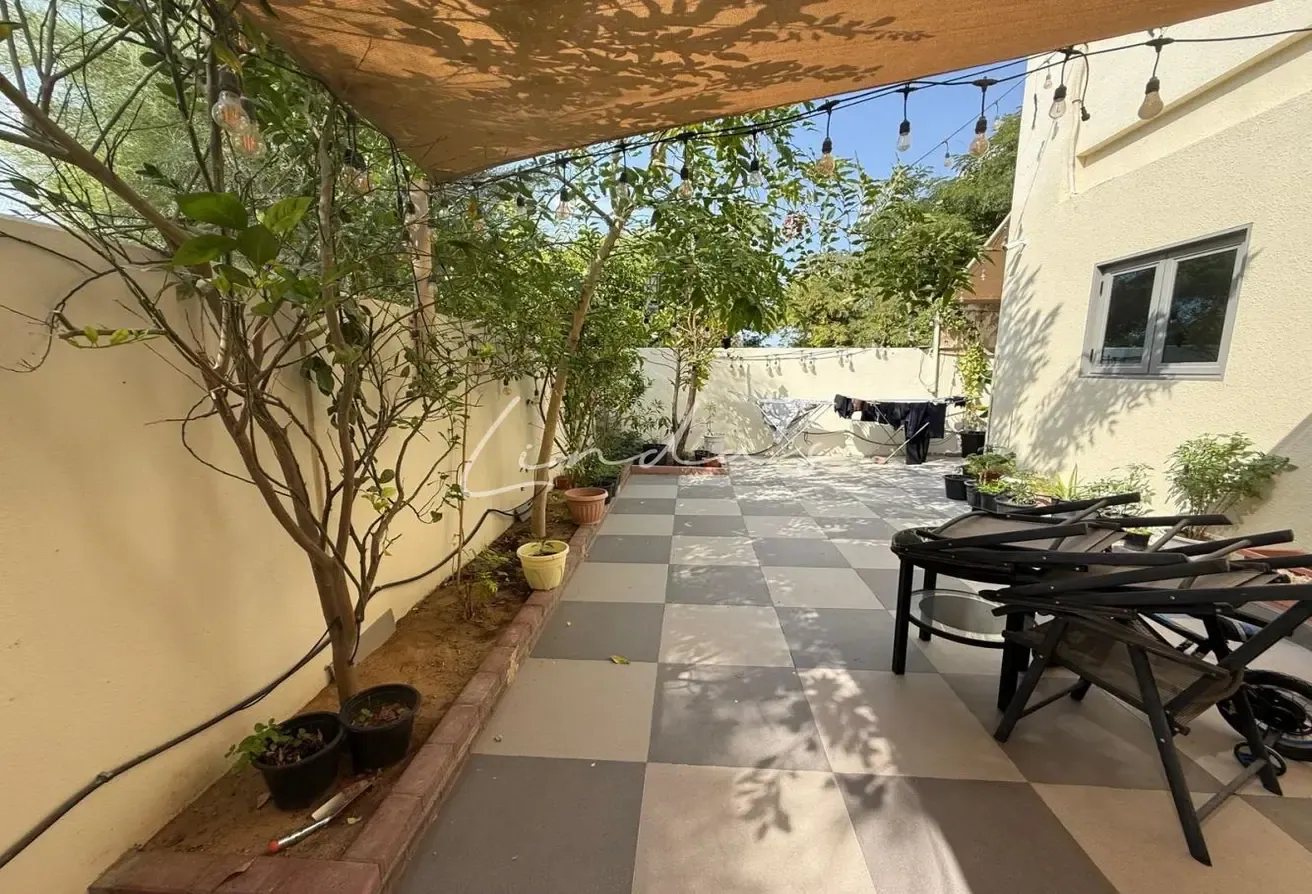 Mira Oasis 1 | Corner Townhouse | Single Row