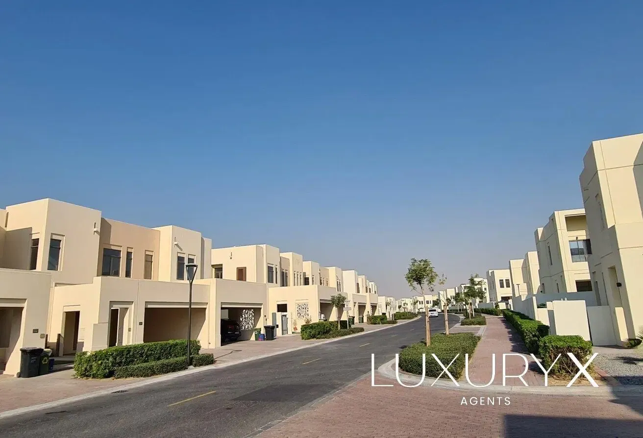 3 Bed + Study | Type J | Largest Lay-out