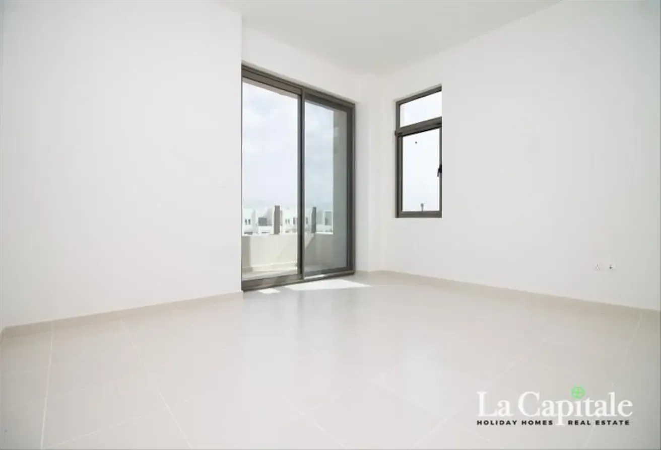 TYPE H | 3BR+STUDY+MAID | READY TO MOVE IN