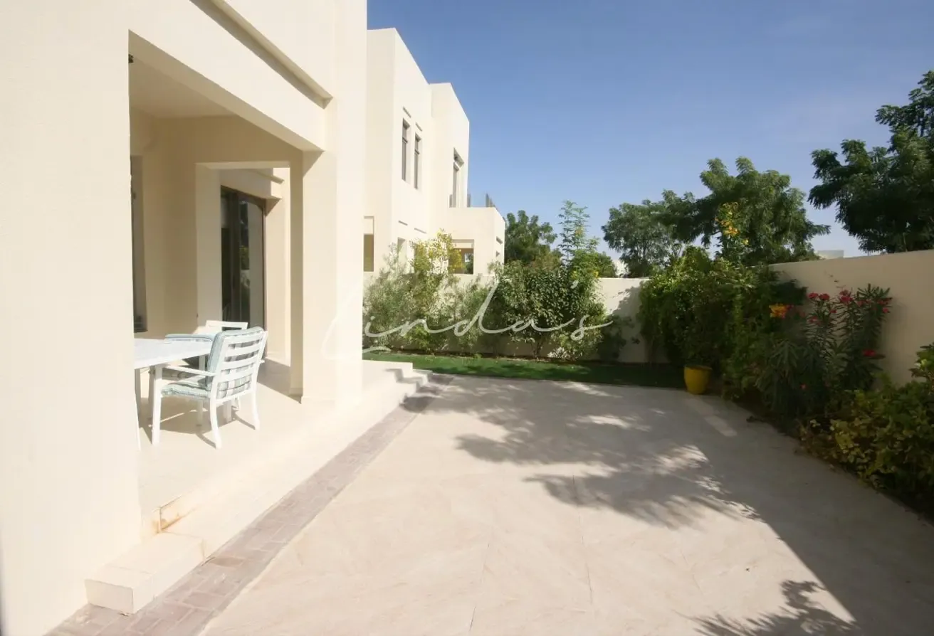 Spacious 3BR+ Maids room Villa | Fully Furnished