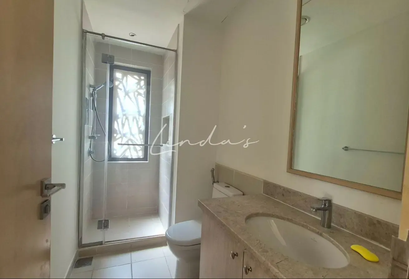 Townhouse for Rent | Corner Unit | Vacant
