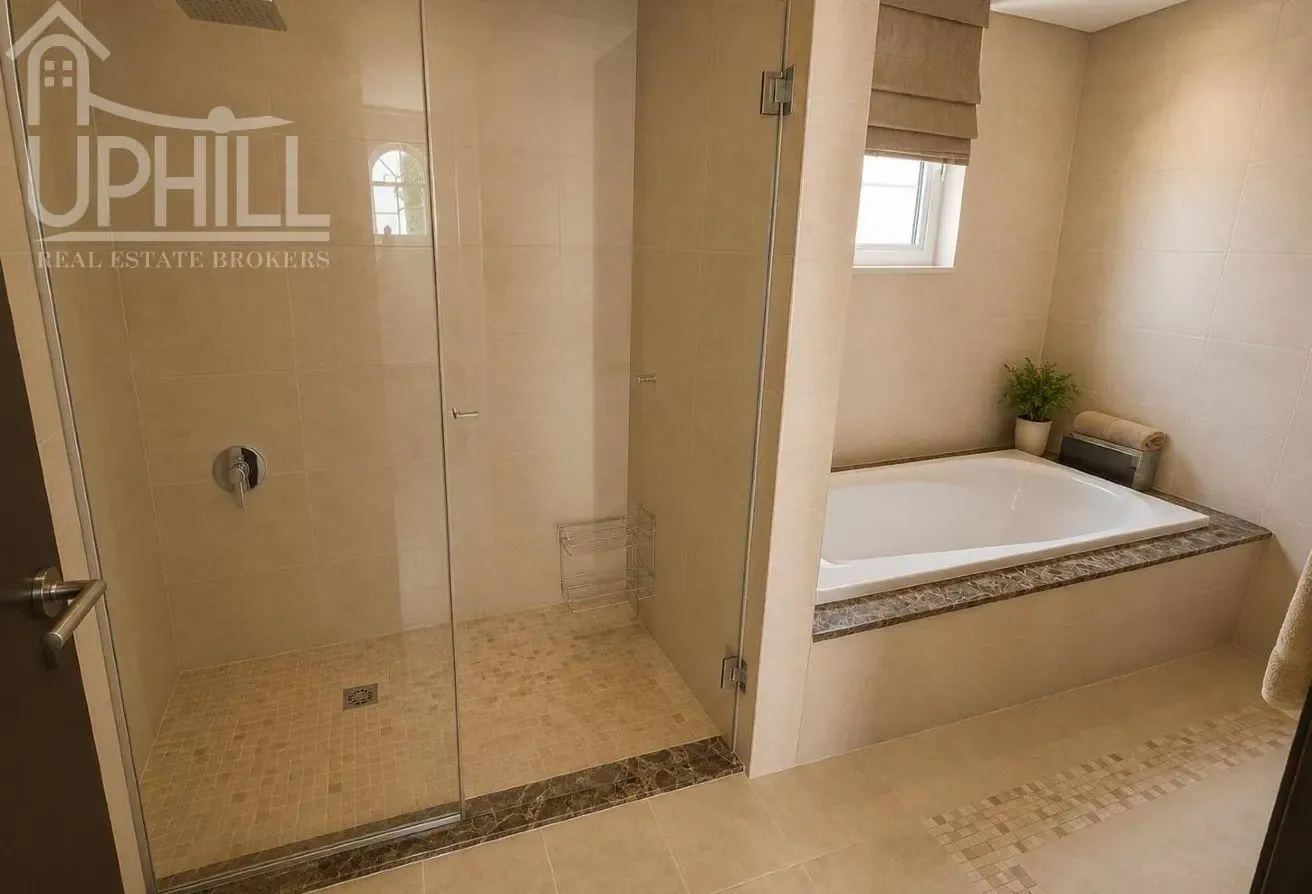 Well Maintained 3 Beds District 8 Jumeirah Park