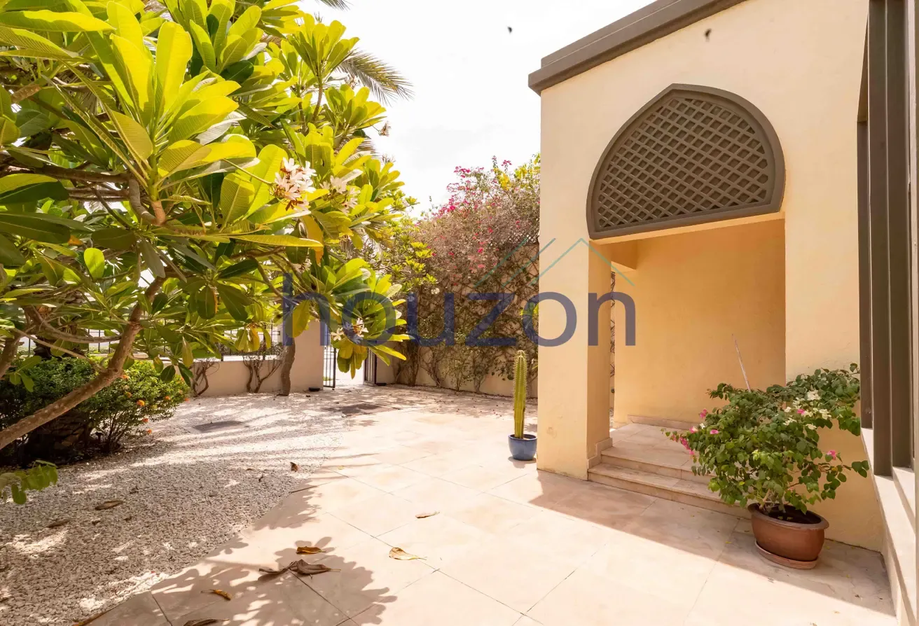 Spacious 3BR Villa | Landscaped | Private Pool