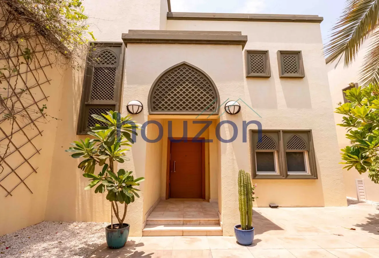 Spacious 3BR Villa | Landscaped | Private Pool