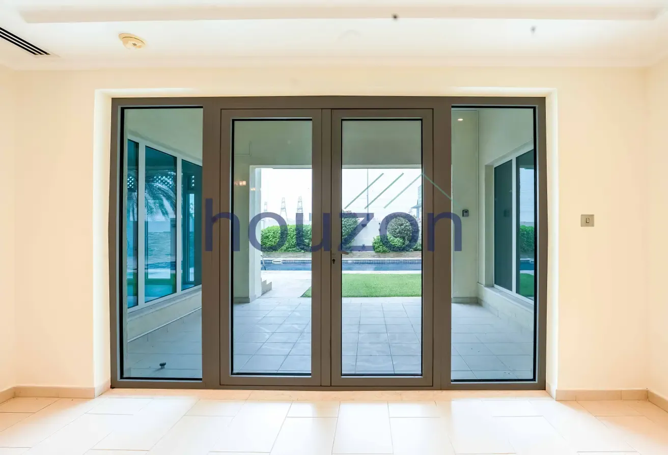 Spacious 3BR Villa | Landscaped | Private Pool