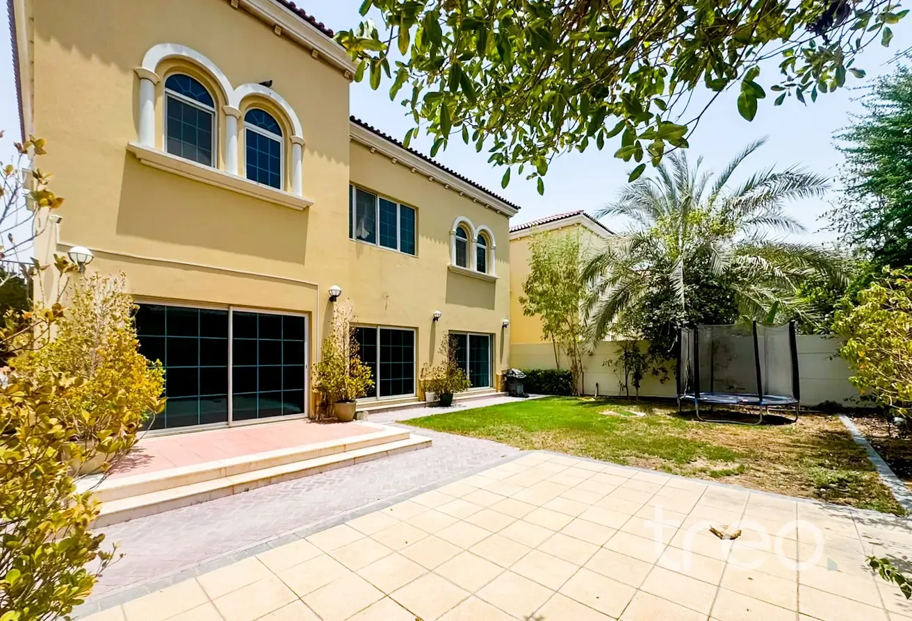 Internal | 4 Bed | Vacant Soon | Play Park