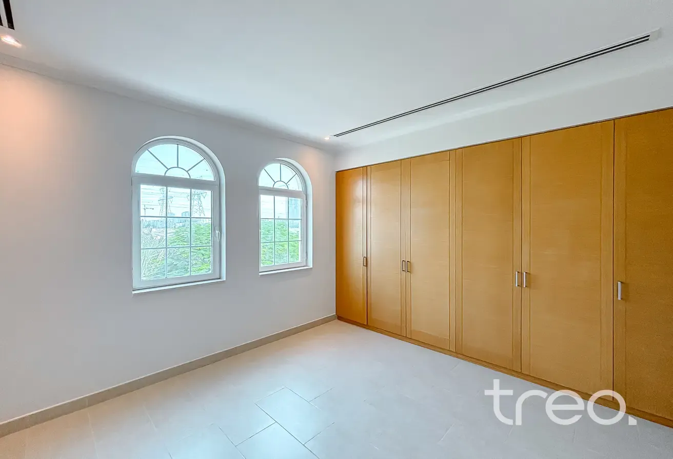Internal | 4 Bed | Vacant Soon | Play Park