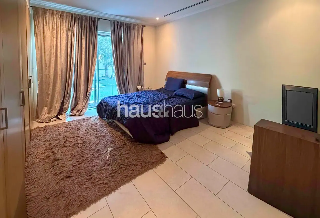 4 Beds | Internal | Excellent Condition