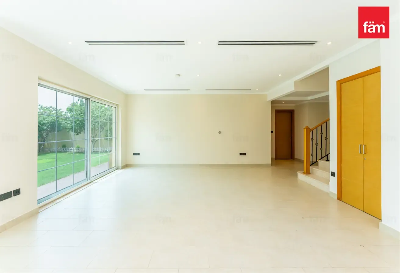Single Row | Vacant Now | Smart Home System