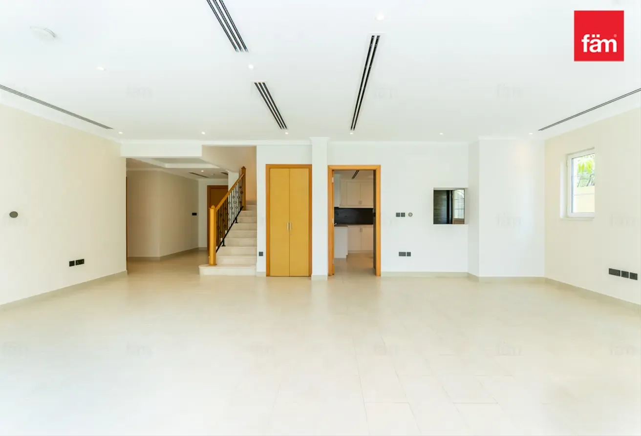 Single Row | Vacant Now | Smart Home System