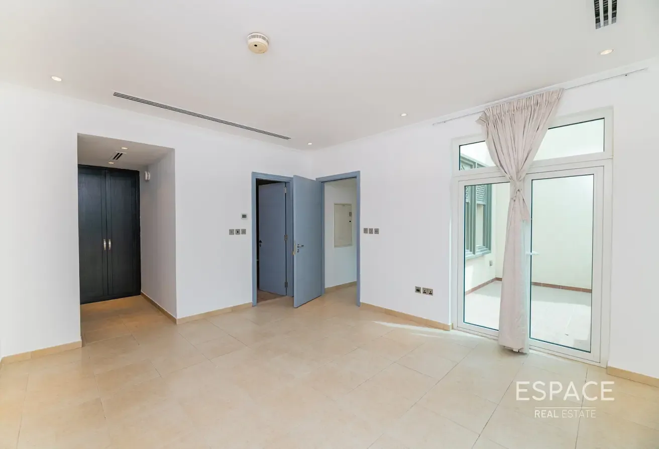 Well Kept | Close to the Park | Vacant