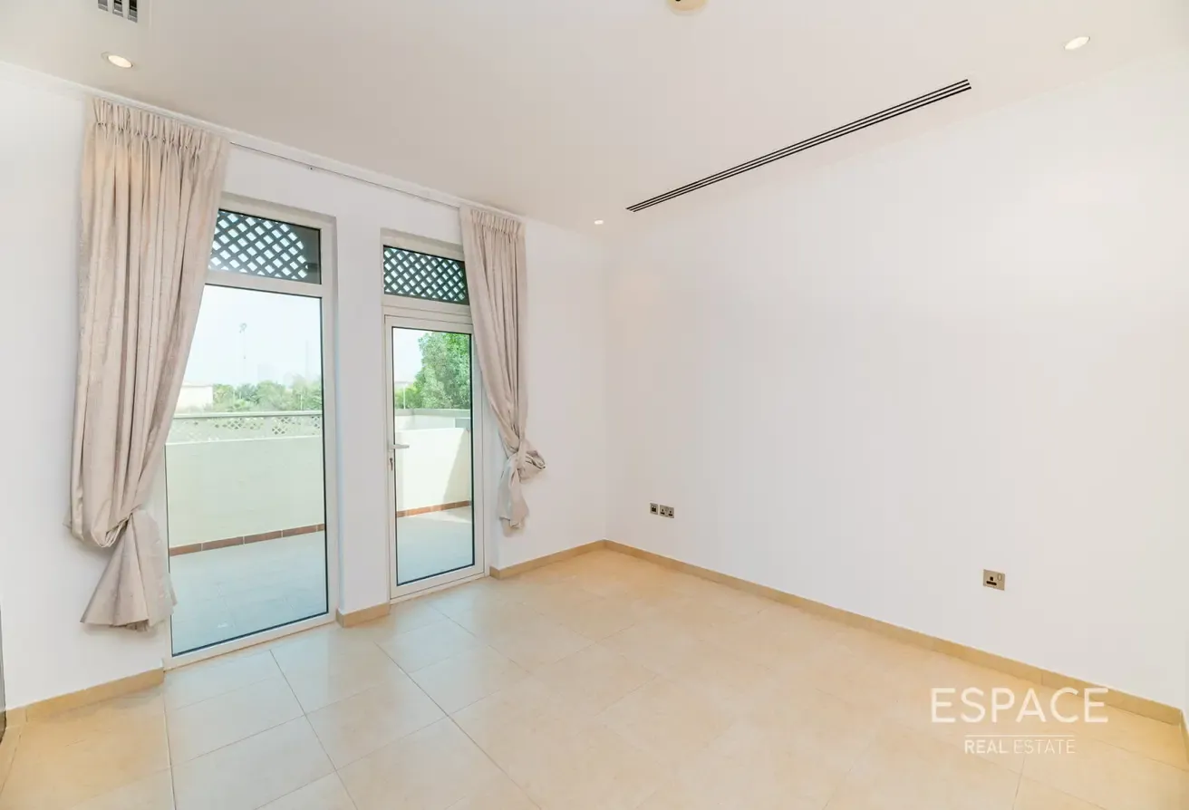 Well Kept | Close to the Park | Vacant