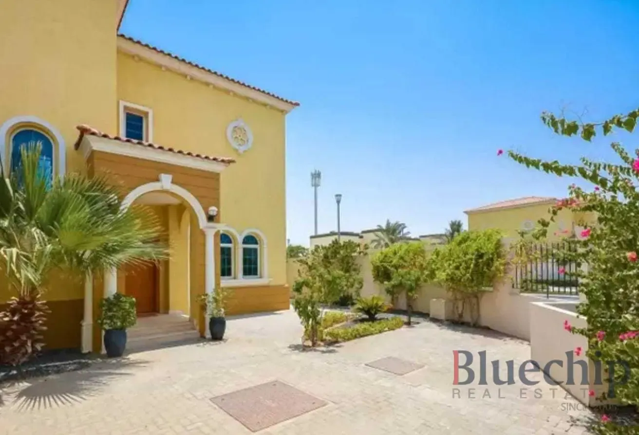 Vacant Soon | Corner Plot | Great Deal