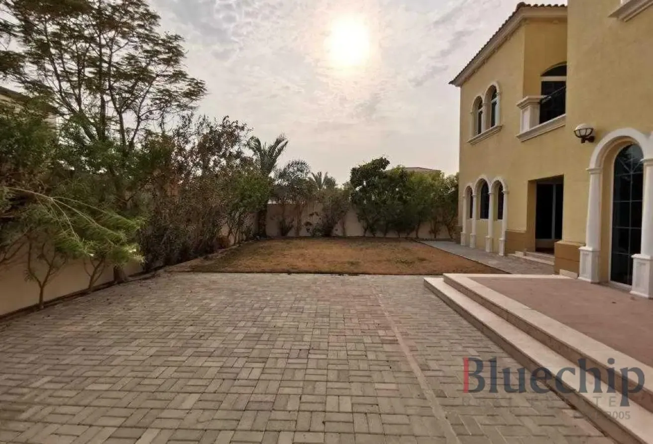 Vacant Soon | Corner Plot | Great Deal