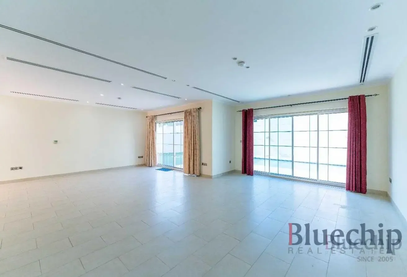 Spacious Layout | Great Deal | Well Maintained