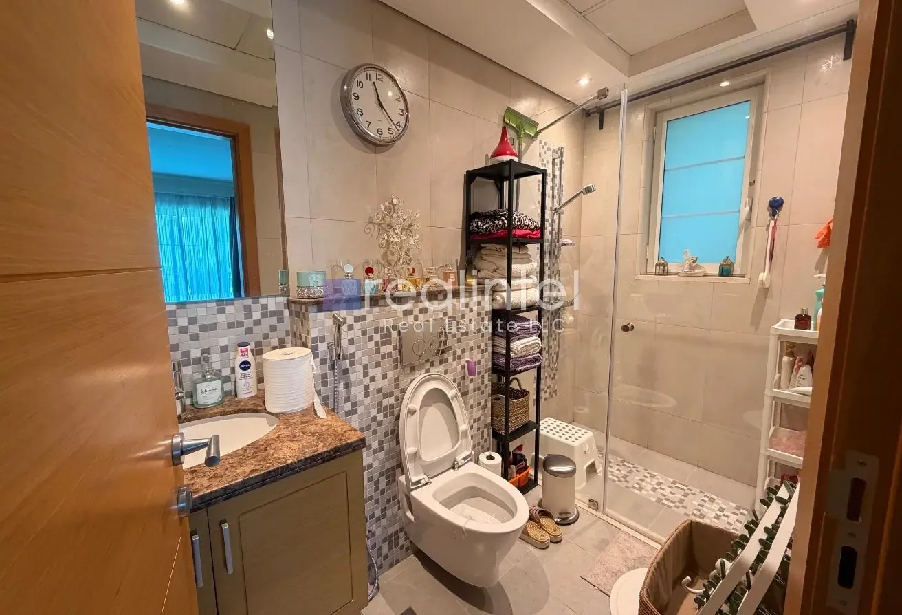 Legacy Small | Exclusive | Well Maintained