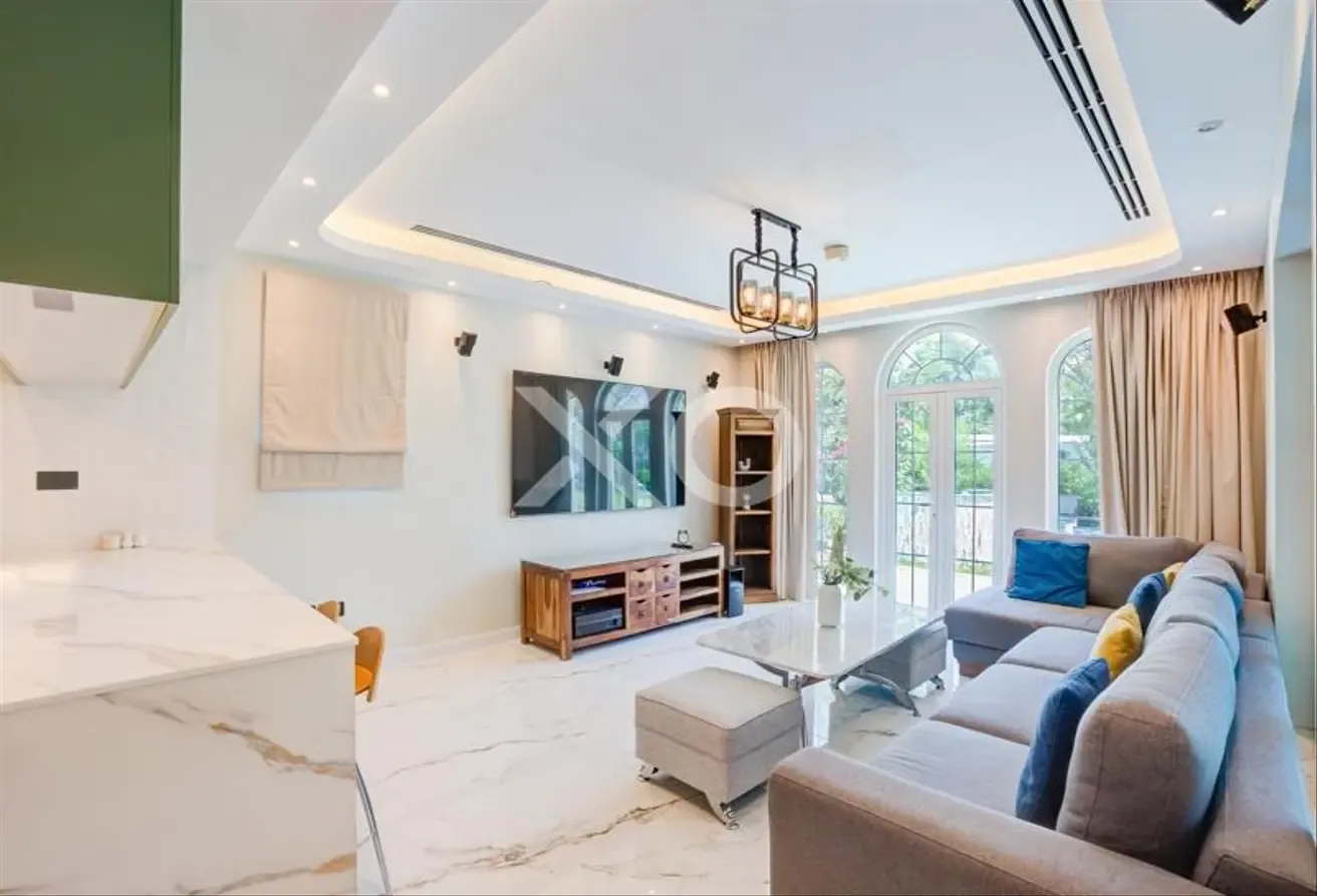 Fully Upgraded | Stylishly Furnished | D8