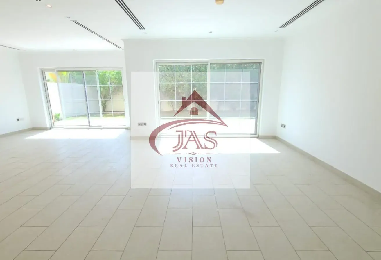 SINGLE ROW | HUGE GARDEN | 4 BEDROOMS LEGACY VILLA