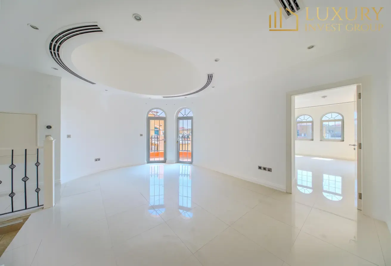 Single Row | Vacant Now | Large Plot