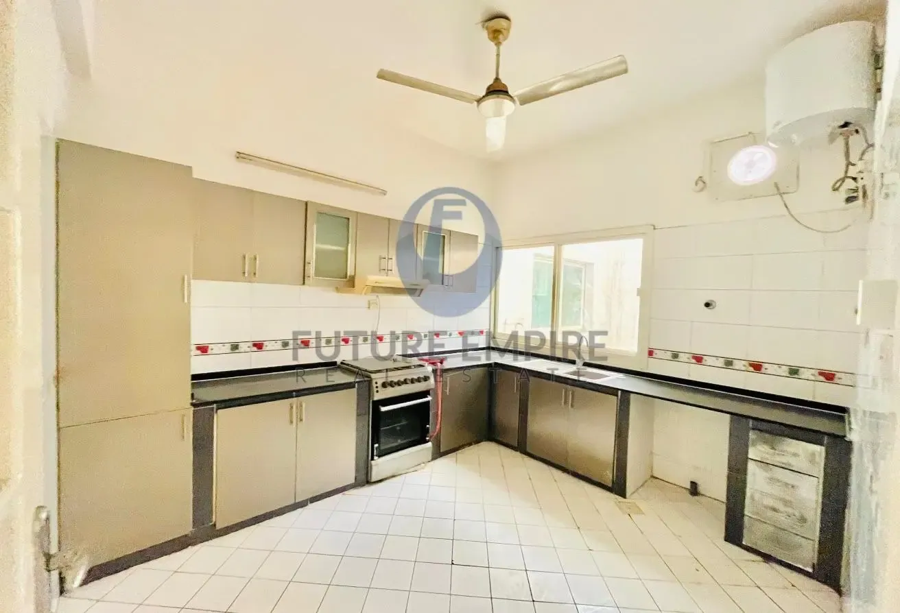 Huge 2BR For Family | Near Abu Baker Metro