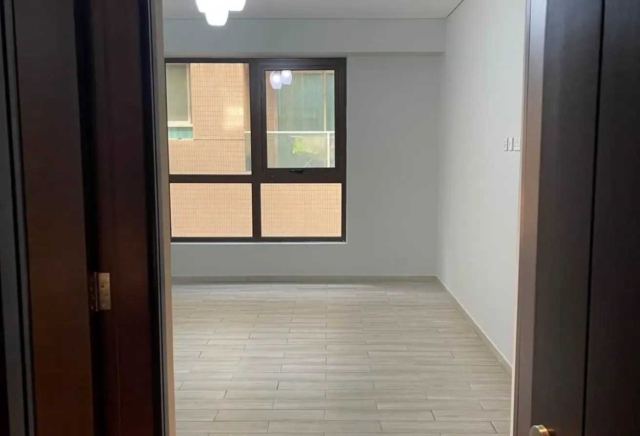 2BHK | BALCONY | GYM | POOL | PARKING