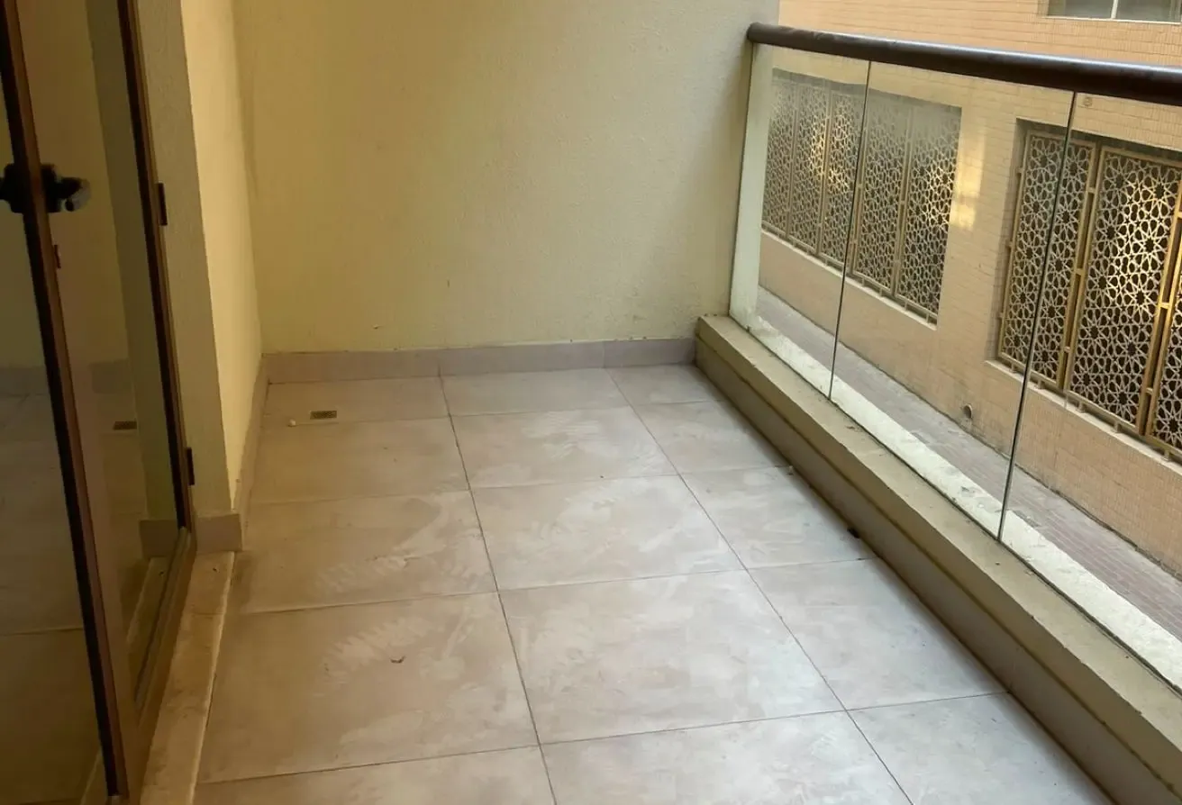 2BHK | BALCONY | GYM | POOL | PARKING