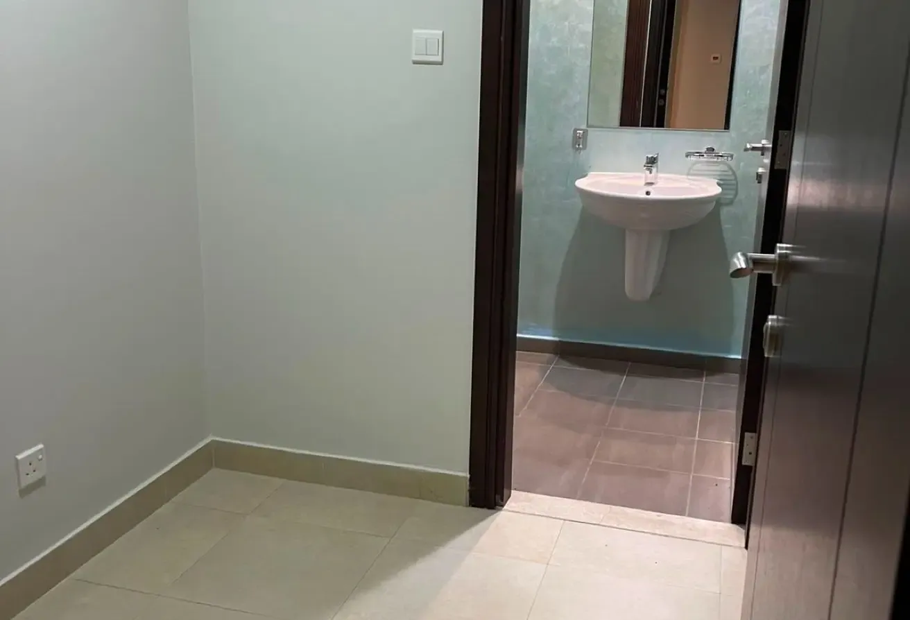 2BHK | BALCONY | GYM | POOL | PARKING