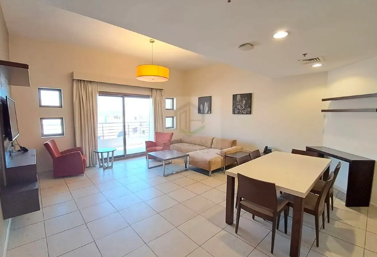 FURNISHED | NEAR METRO | 4 CHQ | FOR FAMILY