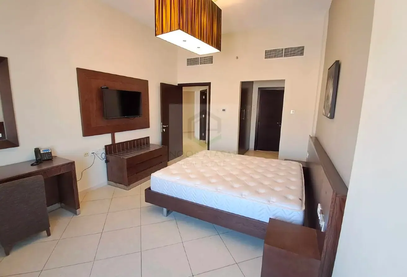 FURNISHED | NEAR METRO | 4 CHQ | FOR FAMILY