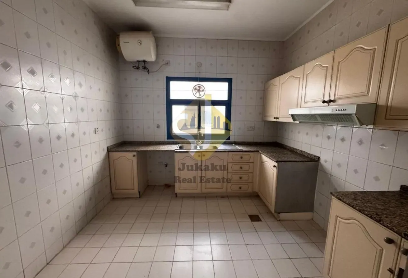2-BHK for Rent | Family Building |Near Metro