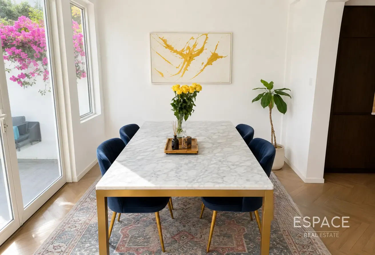 Turn Key | Type 4E | Private pool | Fully Upgraded