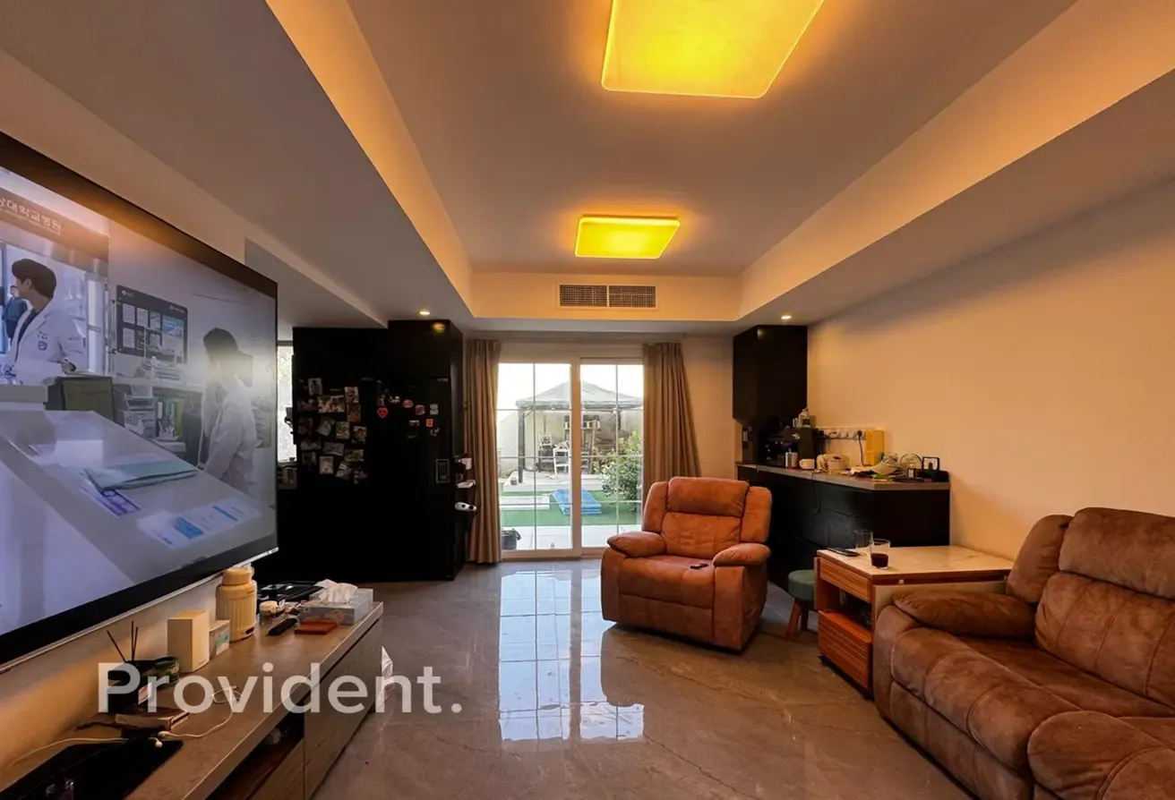 Fully Upgraded | Furnished | Middle Unit