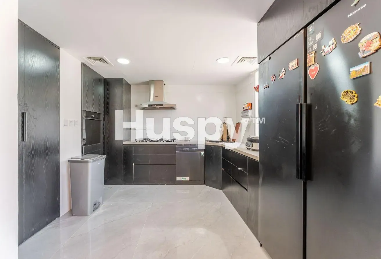 Fully Renovated | Furnished | Single Row