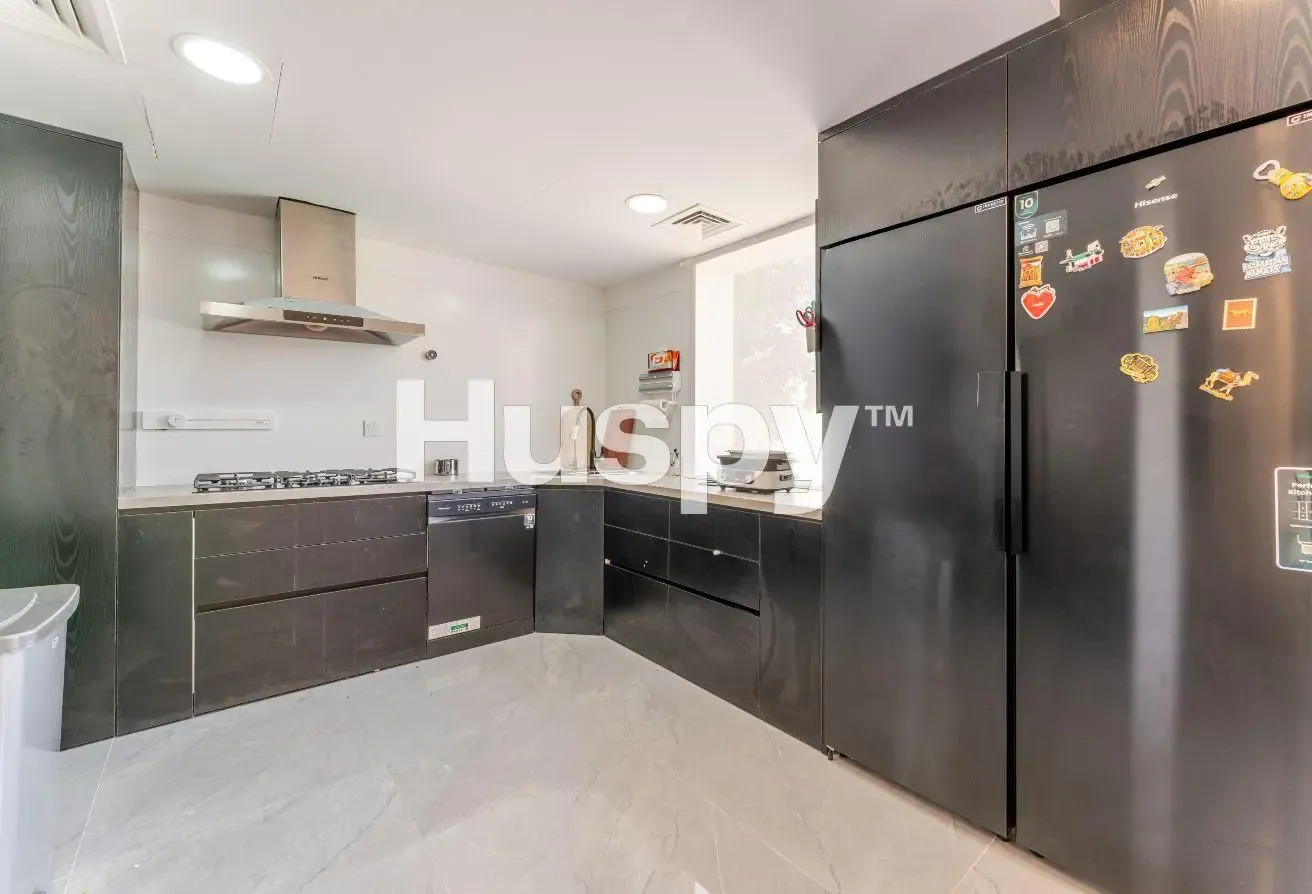 Fully Renovated | Furnished | Single Row