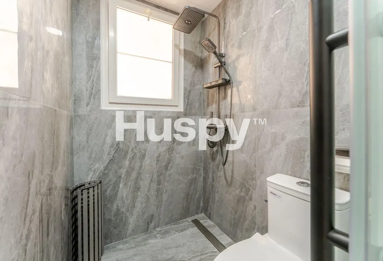 Fully Renovated | Furnished | Single Row
