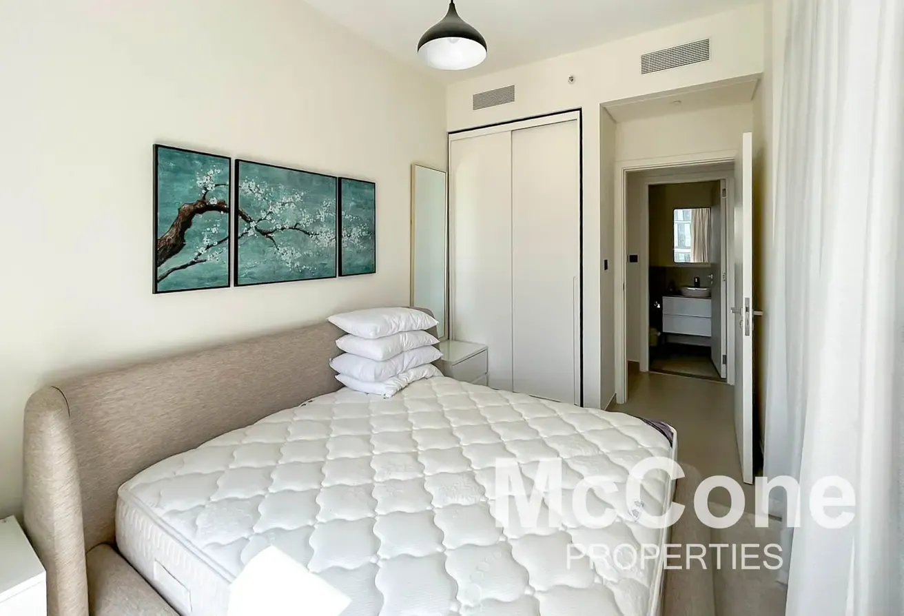 Fully Furnished | Multiple Cheques | Pool View