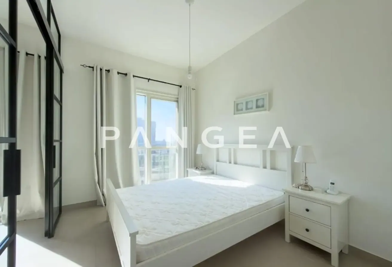 Furnished | Vacant | Open View