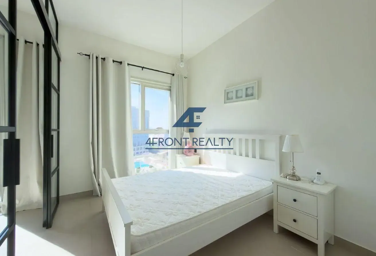 Fully Furnished | Modern Living | Community View