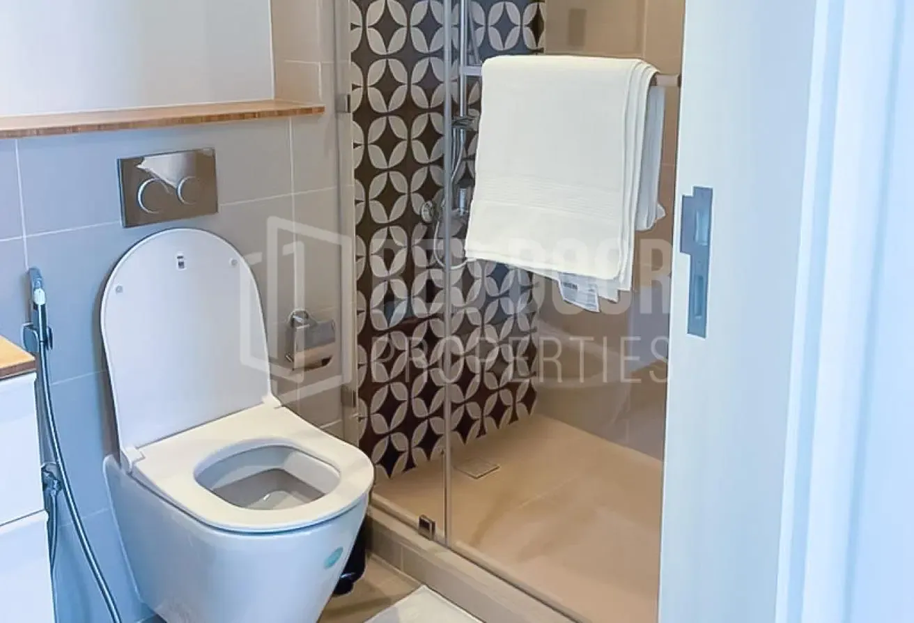 Modern 1BR with Balcony View | Bright Layout | 85K
